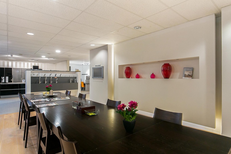 BedrijfsruimteaanLarenseweg 51<br/> inLochem BedrijfsruimteaanLarenseweg 51<br/> inLochem