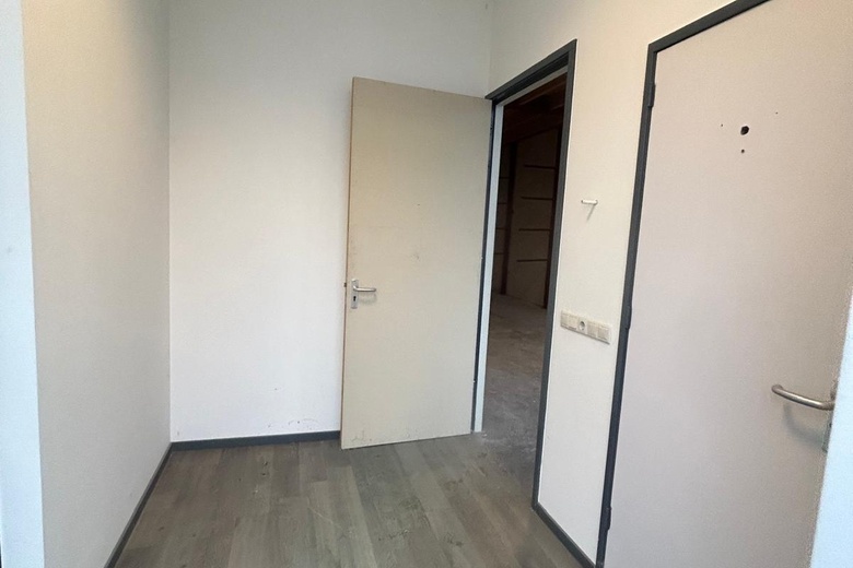 BedrijfsruimteaanValeton 4 h 1<br/> inZaltbommel BedrijfsruimteaanValeton 4 h 1<br/> inZaltbommel
