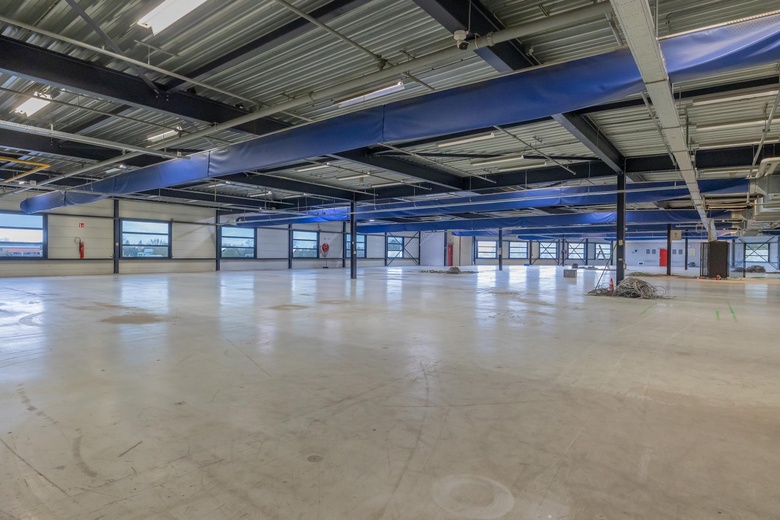 BedrijfsruimteaanZaalbergweg 9<br/> inLeiden BedrijfsruimteaanZaalbergweg 9<br/> inLeiden