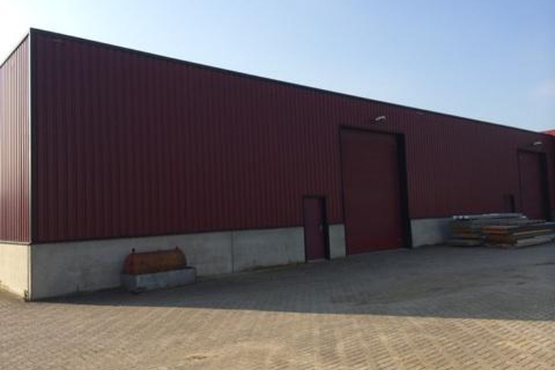 BedrijfsruimteaanBreinderveldweg 17 B<br/> inSchinnen