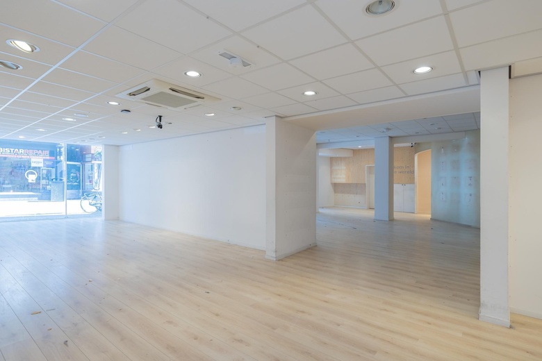 WinkelruimteaanHaarlemmerstraat 5 - 7<br/> inLeiden