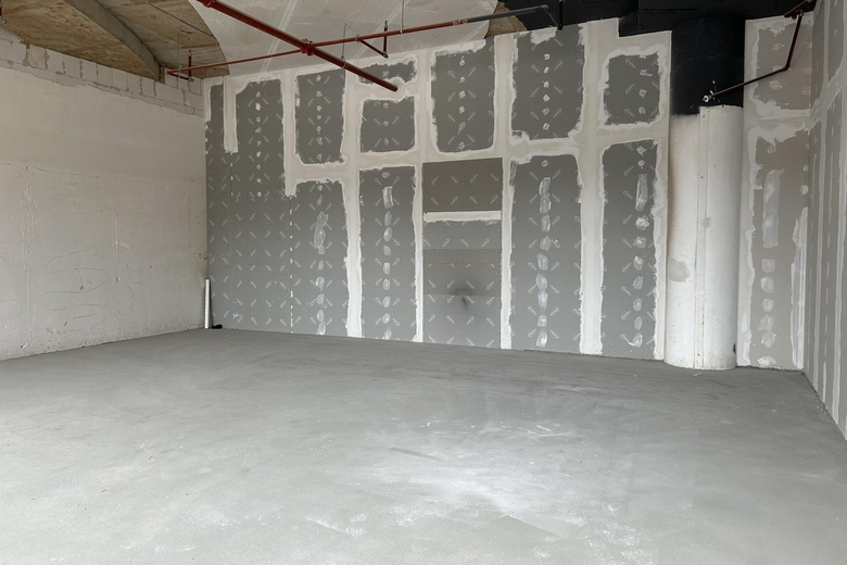 WinkelruimteaanStatenplein 125<br/> inDordrecht WinkelruimteaanStatenplein 125<br/> inDordrecht