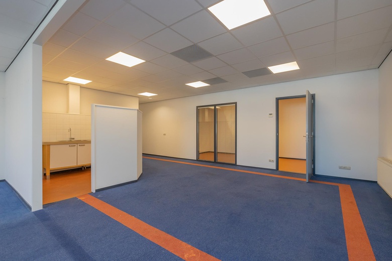 KantoorruimteaanSatellietbaan 12 B<br/> inHillegom KantoorruimteaanSatellietbaan 12 B<br/> inHillegom