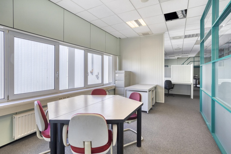 BedrijfsruimteaanRietdekkerstraat 4<br/> inUden