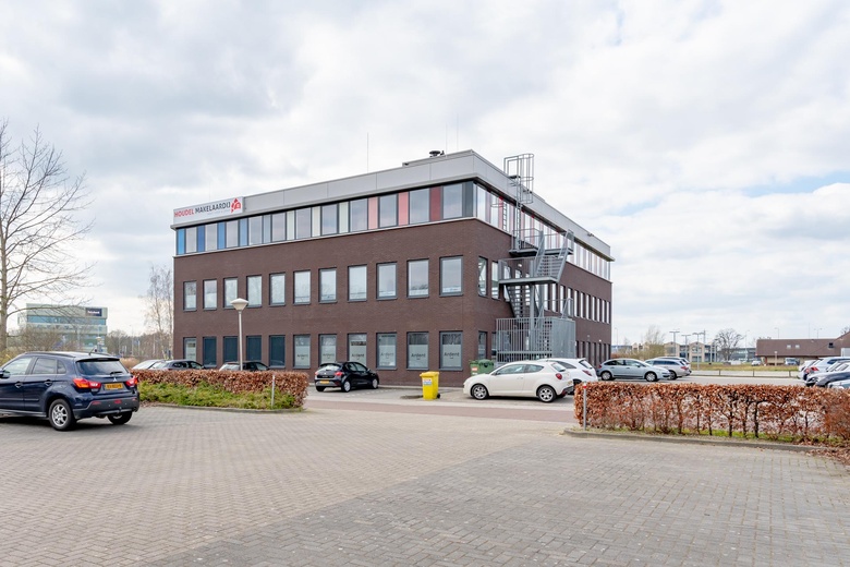 KantoorruimteaanDe Schans 9A<br/> inHardenberg KantoorruimteaanDe Schans 9A<br/> inHardenberg