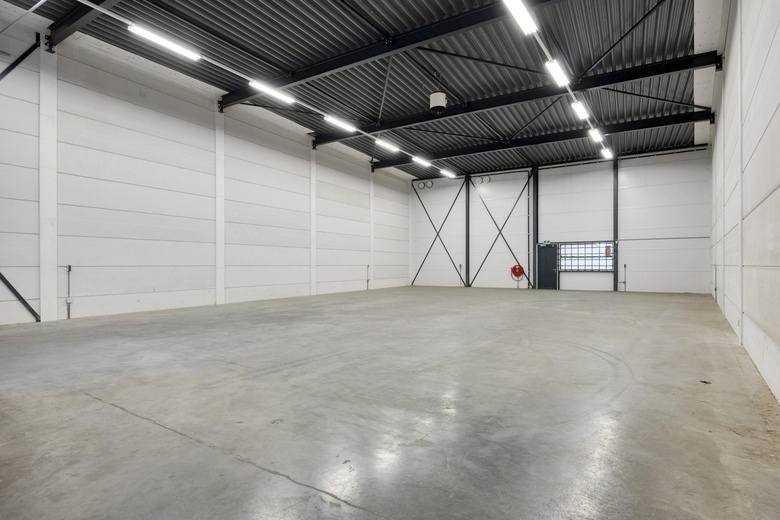 BedrijfsruimteaanVan Coulsterweg 9<br/> inAlblasserdam