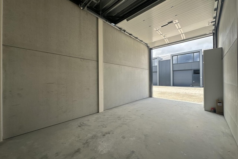 BedrijfsruimteaanOlmendreef 9<br/> inSteenbergen