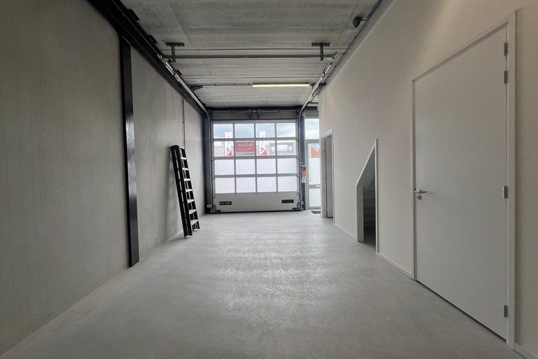 BedrijfsruimteaanLelystraat 60 j<br/> inSliedrecht