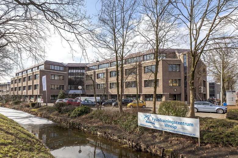 Kantoorruimteaanvan Houten Industriepark 11<br/> inWeesp