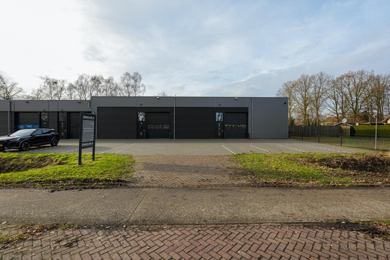 BedrijfsruimteaanOranjelaan 42 j<br/> inBeek en Donk