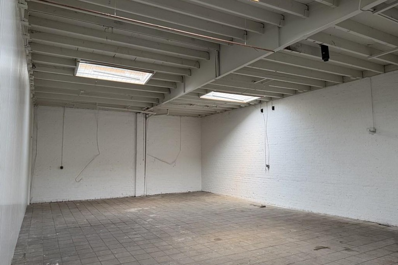 Bedrijfsruimte Eindhoven - Gabriël Metsulaan 54 C - Foto 8
