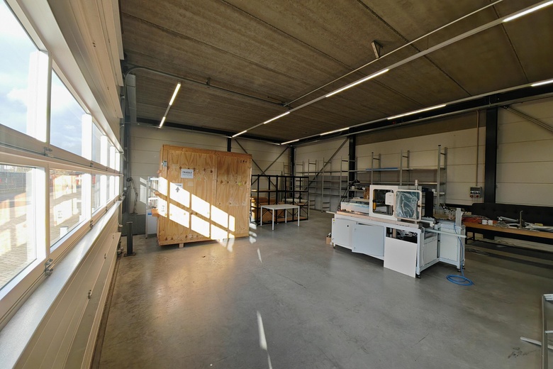 BedrijfsruimteaanVrij-Harnasch 120 g<br/> inDen Hoorn