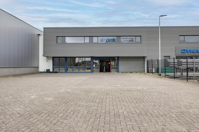 BedrijfsruimteaanJules Verneweg 96 a<br/> inTilburg BedrijfsruimteaanJules Verneweg 96 a<br/> inTilburg