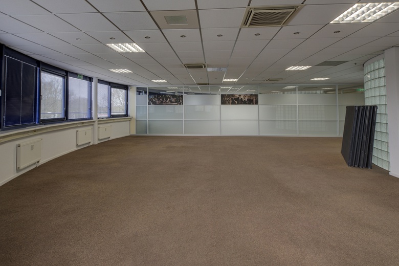 KantoorruimteaanBerkstraat 100<br/> inOldenzaal KantoorruimteaanBerkstraat 100<br/> inOldenzaal