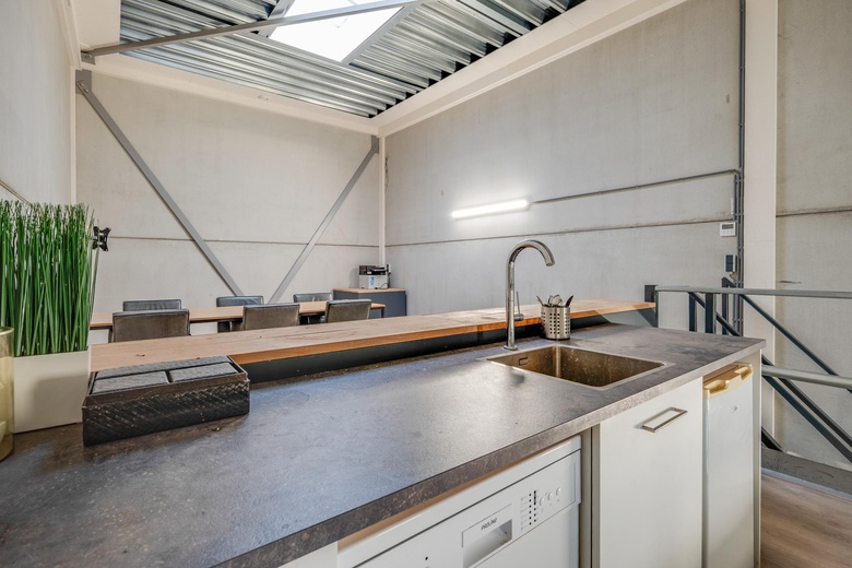 BedrijfsruimteaanDorsvloerweg 433<br/> inBergschenhoek