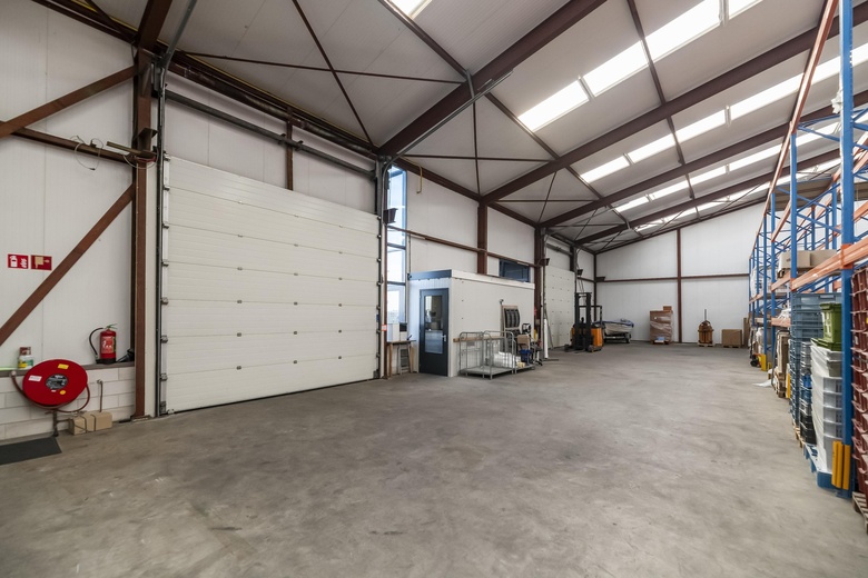 BedrijfsruimteaanSmederij 4<br/> inHardinxveld-Giessendam