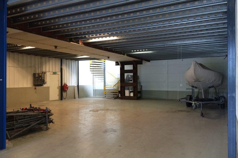 BedrijfsruimteaanKlompenmakerstraat 101 - 129<br/> inHoogvliet