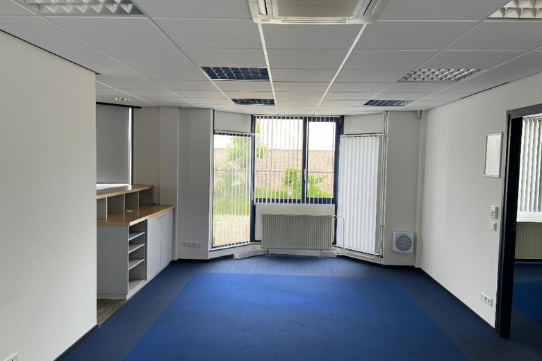 BedrijfsruimteaanLeemstraat 7<br/> inRoosendaal