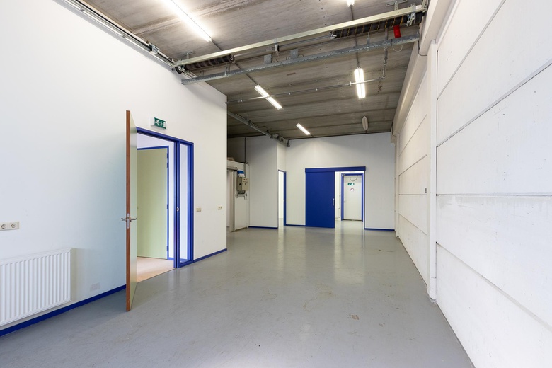 BedrijfsruimteaanMeer en Duin 216<br/> inLisse BedrijfsruimteaanMeer en Duin 216<br/> inLisse