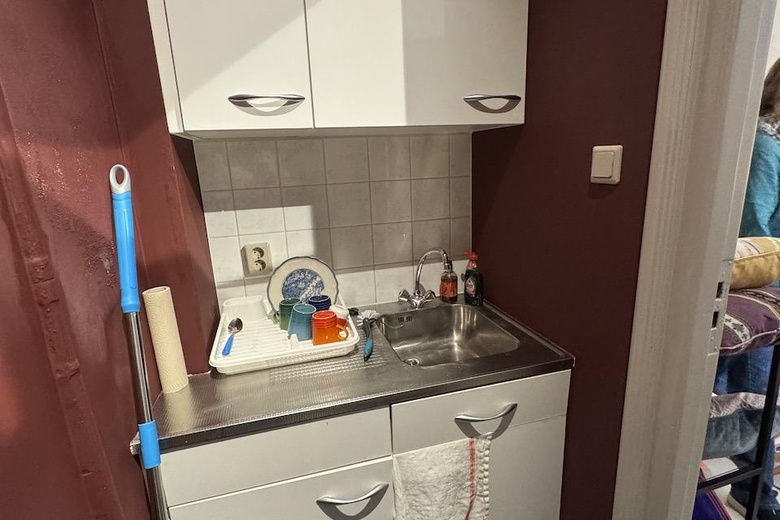 WinkelruimteaanDenneweg 37<br/> inDen Haag WinkelruimteaanDenneweg 37<br/> inDen Haag