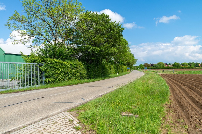 BedrijfsruimteaanHeufkensveldweg 1<br/> inSchimmert BedrijfsruimteaanHeufkensveldweg 1<br/> inSchimmert