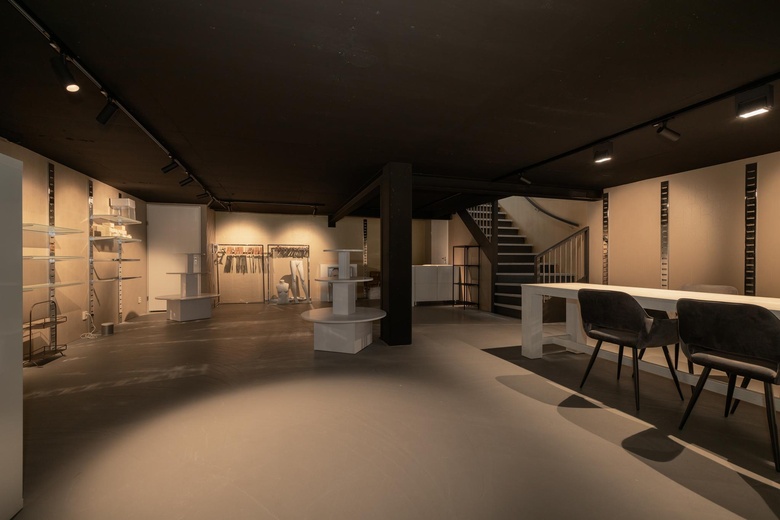 WinkelruimteaanKerksingel 27<br/> inBerkel en Rodenrijs WinkelruimteaanKerksingel 27<br/> inBerkel en Rodenrijs