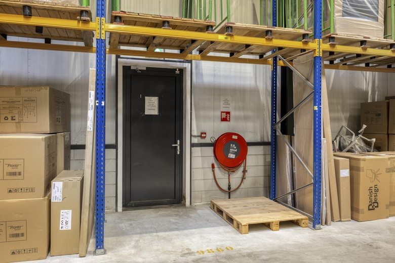 BedrijfsruimteaanKlompenmakerstraat 21<br/> inNaaldwijk