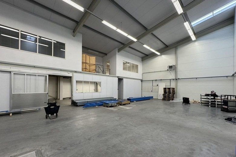 BedrijfsruimteaanLegmeerdijk 169 C<br/> inAalsmeer BedrijfsruimteaanLegmeerdijk 169 C<br/> inAalsmeer