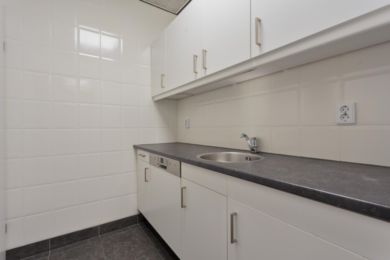 BedrijfsruimteaanProf. Asserweg 22<br/> inWaalwijk