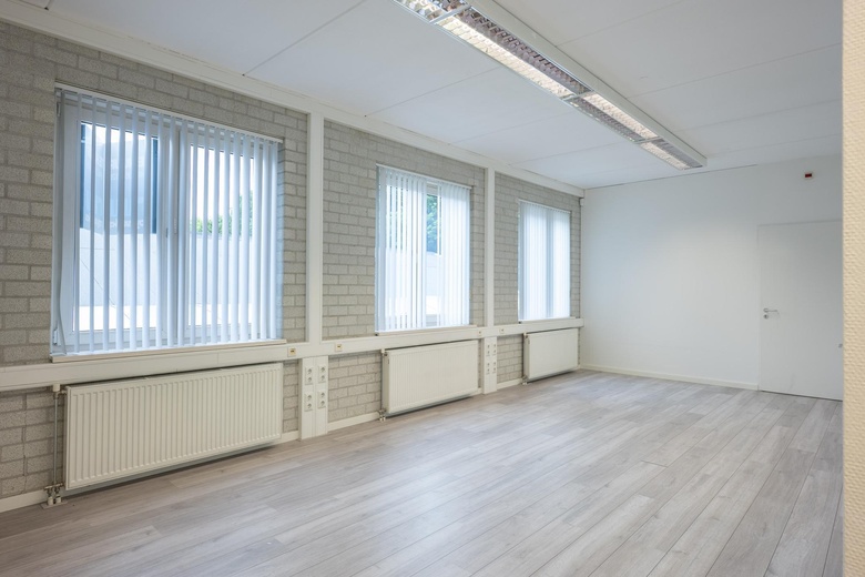 KantoorruimteaanHofkamp 29 C<br/> inGeleen KantoorruimteaanHofkamp 29 C<br/> inGeleen