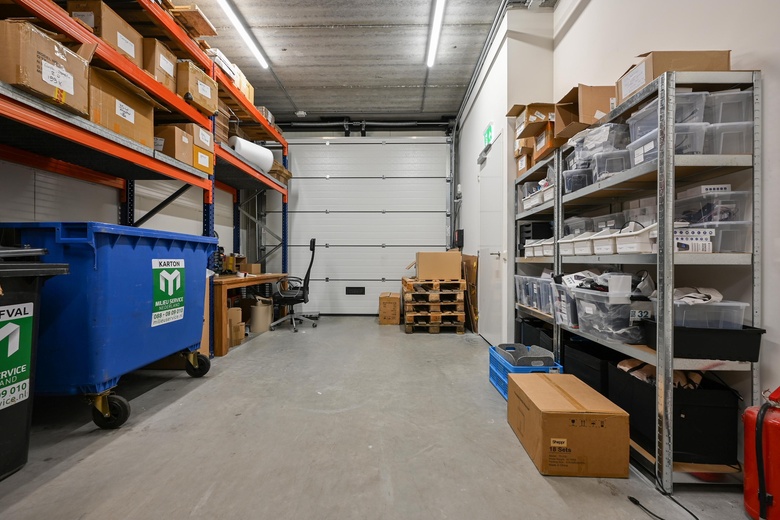 BedrijfsruimteaanHavenstraat 72 d<br/> inHuizen