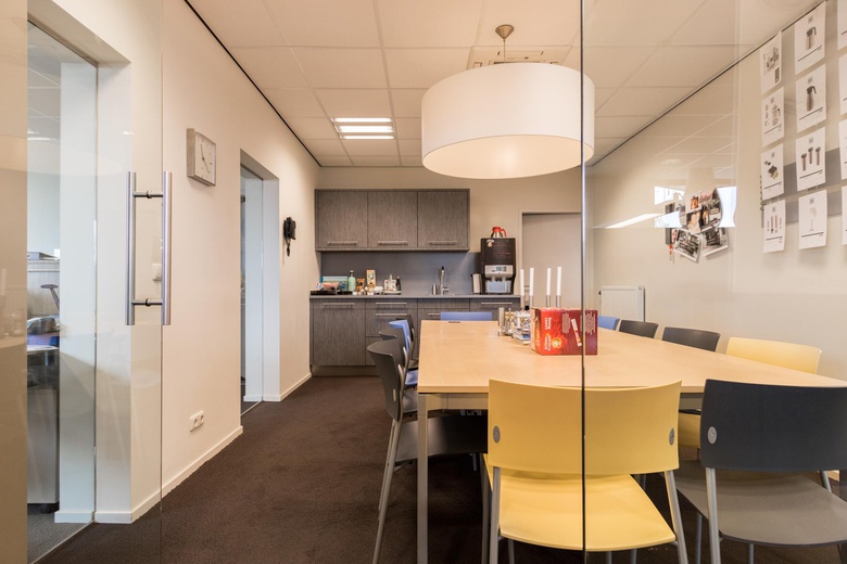 BedrijfsruimteaanVeldweg 14<br/> inHerkenbosch BedrijfsruimteaanVeldweg 14<br/> inHerkenbosch