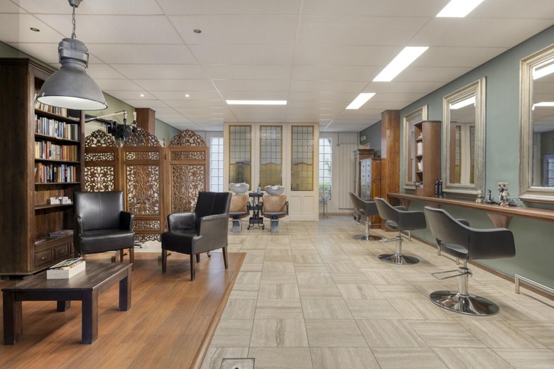 Bekijk foto 1 van St Lucasplein 10