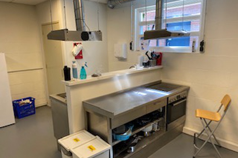 BedrijfsruimteaanZeisterweg 81 b<br/> inOdijk