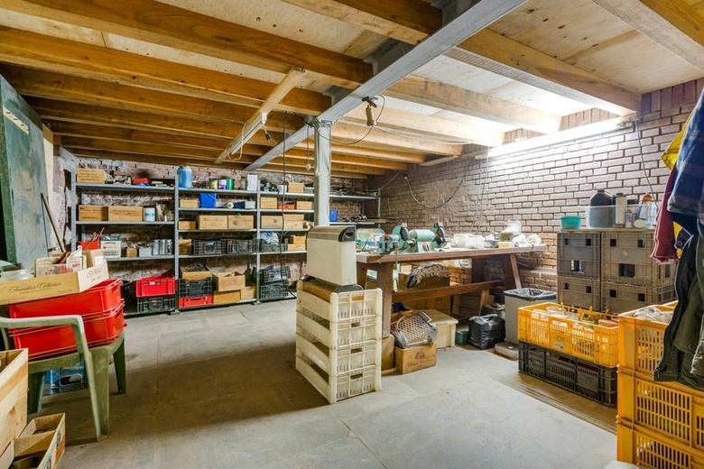 BedrijfsruimteaanZuiderdijk 7<br/> inBovenkarspel BedrijfsruimteaanZuiderdijk 7<br/> inBovenkarspel