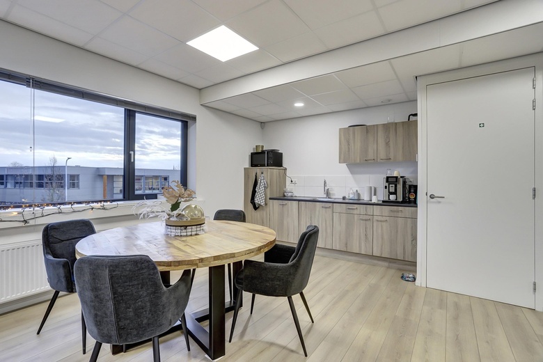 BedrijfsruimteaanCoenecoop 3 D 2<br/> inWaddinxveen