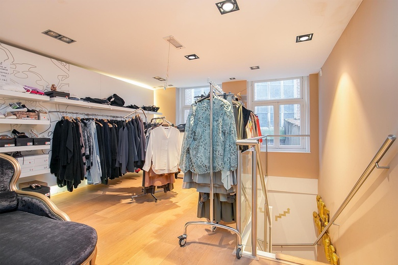 WinkelruimteaanSmedenstraat 31<br/> inDeventer WinkelruimteaanSmedenstraat 31<br/> inDeventer