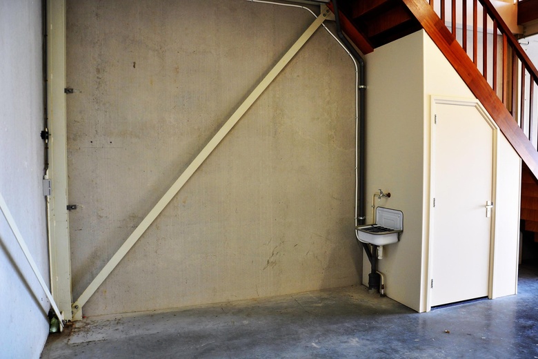 BedrijfsruimteaanDistributiestraat 51 a<br/> inGiessen BedrijfsruimteaanDistributiestraat 51 a<br/> inGiessen