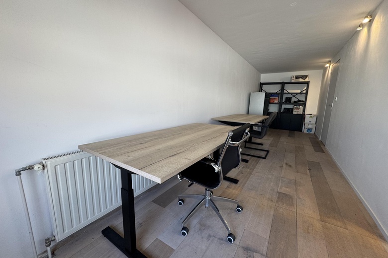 BedrijfsruimteaanSchellingweg 13 L A<br/> inZaandam