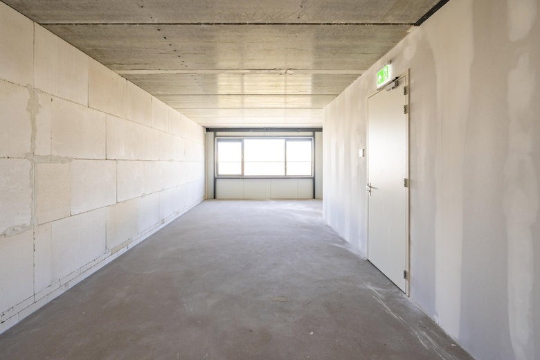 BedrijfsruimteaanHogeweyselaan 215 C<br/> inWeesp