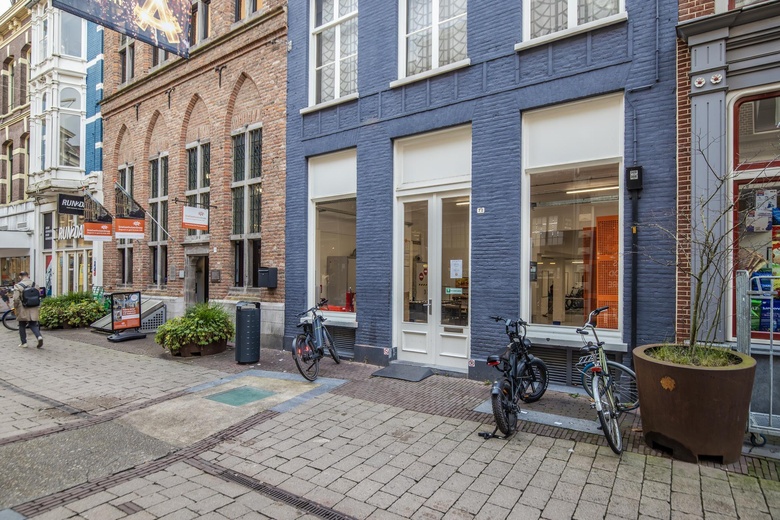 WinkelruimteaanRijnstraat 72<br/> inArnhem WinkelruimteaanRijnstraat 72<br/> inArnhem