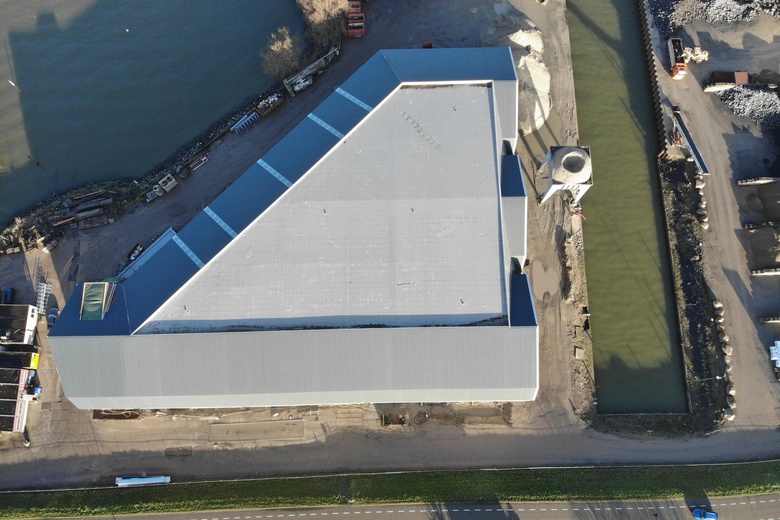 BedrijfsruimteaanHoef 15<br/> inSleeuwijk BedrijfsruimteaanHoef 15<br/> inSleeuwijk