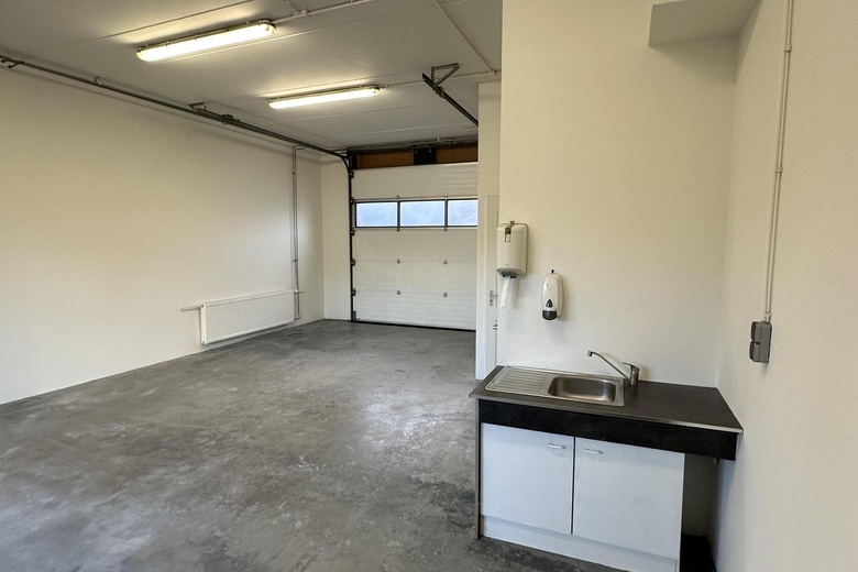 BedrijfsruimteaanVennestraat 11 Q<br/> inLisse BedrijfsruimteaanVennestraat 11 Q<br/> inLisse