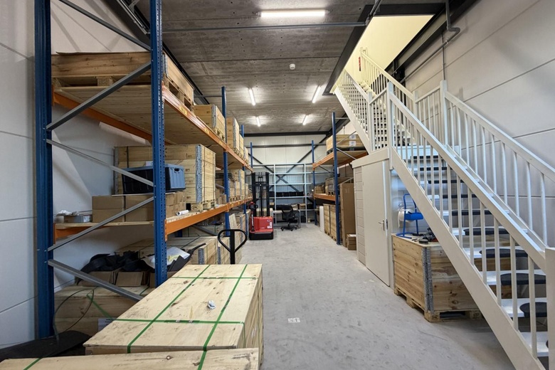Bedrijfsruimte Dordrecht - Olivijn 541 - Foto 2