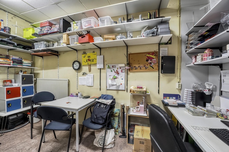 WinkelruimteaanSchoolstraat 68<br/> inVoorschoten WinkelruimteaanSchoolstraat 68<br/> inVoorschoten