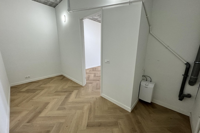 BedrijfsruimteaanPascallaan 22 K<br/> inLelystad BedrijfsruimteaanPascallaan 22 K<br/> inLelystad