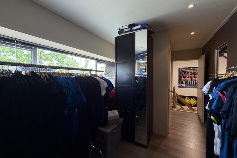 BedrijfsruimteaanDe Plaats 33 A<br/> inHendrik-Ido-Ambacht