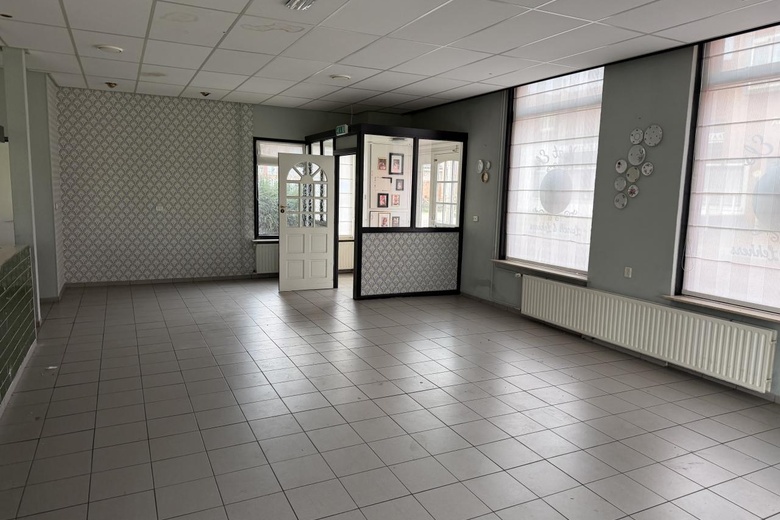 BedrijfsruimteaanStationsweg 1<br/> inHulst