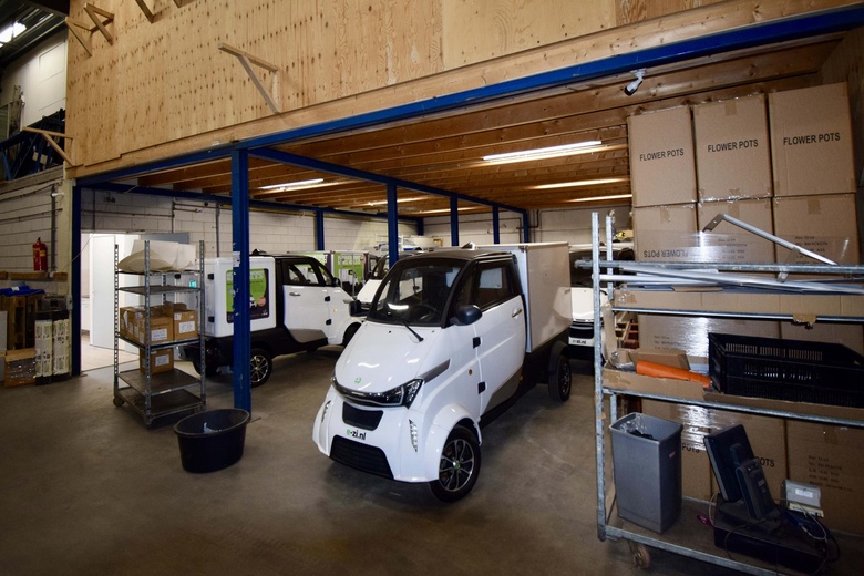 BedrijfsruimteaanHet Tasveld 9<br/> inHendrik-Ido-Ambacht