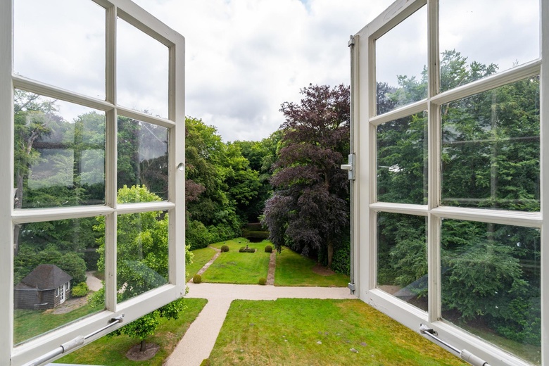 KantoorruimteaanHuizerstraatweg 111<br/> inNaarden KantoorruimteaanHuizerstraatweg 111<br/> inNaarden